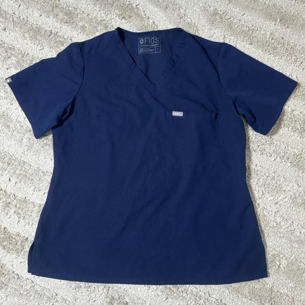 FIGS Catarina One Pocket Scrub Top